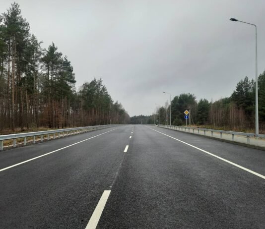 Украина отремонтировала подъезды к крупнейшему пункту пропуска на границе