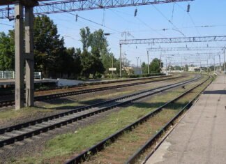 Россия ударила по железнодорожной станции «Одесса-Восточная»: ранена сотрудница