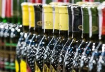 В Запорожской области изменили время, когда разрешено торговать алкоголем