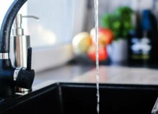 В двух районах Запорожья отключили воду для аварийных ремонтов