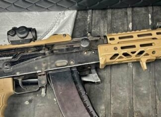 Запорожская полиция задержала мужчину, занимавшегося незаконной торговлей оружием