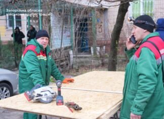 В Запорожье в доме, в который попал КАБ, разрушены более 130 квартир