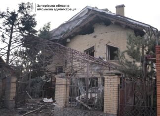 Очередная атака на Запорожье: разрушен частный сектор, есть пострадавшие