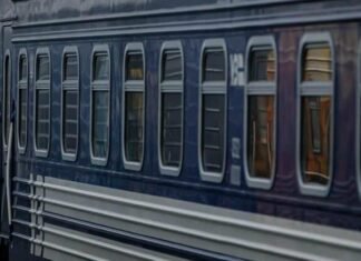 В Запорожской области из-за обстрелов изменилось движение пригородных поездов