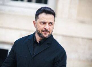 Зеленский о Путине: пусть строит в РФ такой «успех», как он сделал в Бахмуте и Волчанске