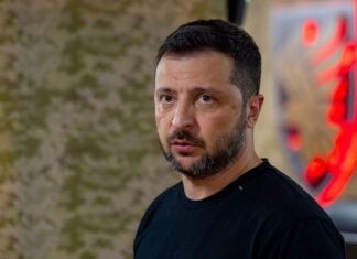 «Ожидаю доклада»: Зеленский анонсировал замену некоторых руководителей ОВА