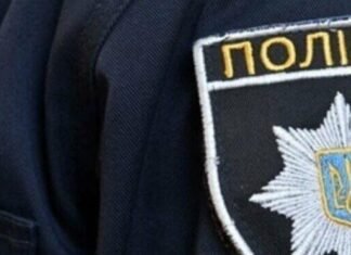 В Запорожье поймали двух мужчин, обворовавших машину военного