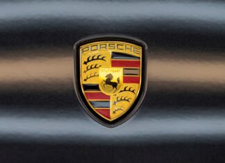 Porsche отчиталась о худшем годе со времен мирового финансового кризиса: продажи упали на 10%