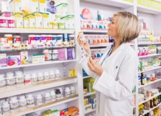 Доля украинских лекарств на аптечном рынке упала до 55% – инфографика