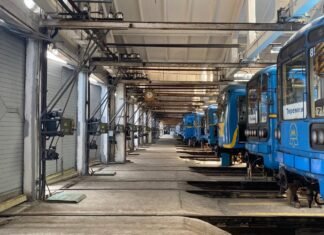 В Украине и Молдове аварийные отключения, в Киеве остановилось метро – видео