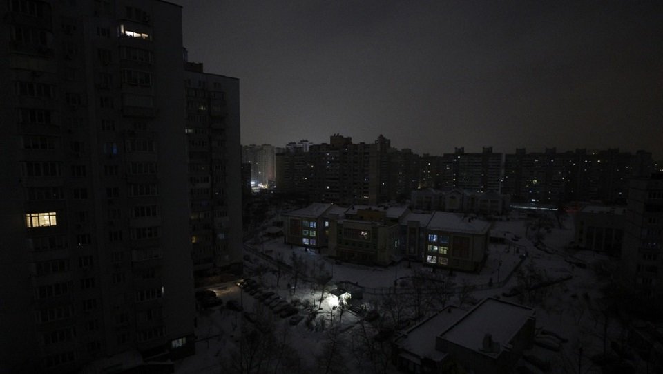 Часть правого берега Киева перешла на графики, левый берег в экстренных отключениях – ДТЭК