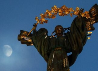 Опрос бизнеса: 44% компаний считают возможным прекращение огня в 2026 году