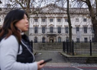 Британия разрешила Китаю построить новое посольство в Лондоне: будет крупнейшим в Европе – фото