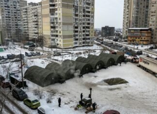 «Никто не знает, что делать». Бахматов – об отсутствии отопления в Киеве на Троещине