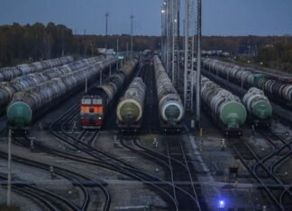 Россия из-за санкций США ищет новые рынки сбыта лигроина