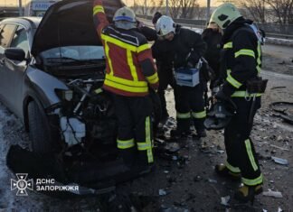 В Запорожье произошло ДТП: травмированы двое водителей, – ГСЧС