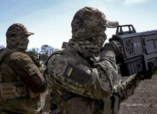 В Запорожской области начали работать полицейские антидроновые группы, которые обеспечат безопасность во время эвакуации населения