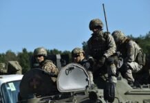 Союзники Украины ожидают сигнала от США о развертывании войск после войны, — Bloomberg