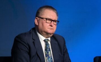 Некоторые страны ЕС против вступления Украины в блок в 2027 году по плану США, — FT