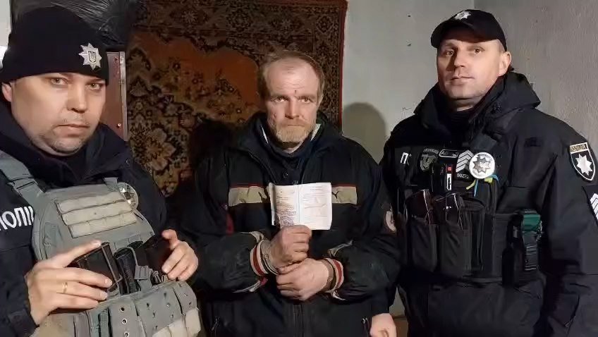 Полицейские из Орехова задержали российского военного, пытавшегося добраться до Запорожья