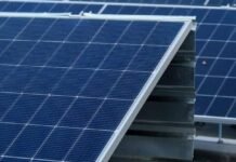 В Запорожье солнечными электростанциями усилят еще три больницы