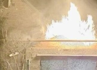 В Запорожье взрывная волна и обломки повредили частный дом