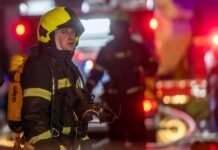 Россияне второй раз за день атаковали Харьков: под ударом снова критическая инфраструктура