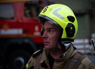 В Запорожье прогремели взрывы: после ударов РФ возникли пожары