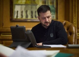 Переговоры в Абу-Даби: Зеленский провел консультации с украинской делегацией