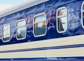 В направлении Запорожья поезда двигаются с задержками и ограничениями, – УЗ