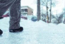 В Запорожье прогнозируют переменчивую погоду: колебания температуры, дожди и гололедицу