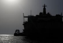 Украина ввела новые санкции: 225 капитанов теневого флота, 44 российские компании