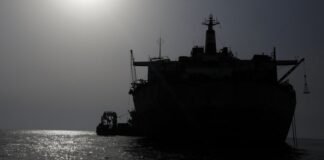 Украина ввела новые санкции: 225 капитанов теневого флота, 44 российские компании