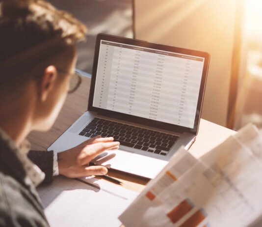 Кабмин ввел единый стандарт оценки государственных инвестпроектов