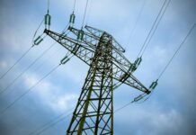 «Основа энергосети». Шмыгаль рассказал детали российской ночной атаки на энергетику