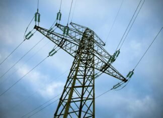 «Основа энергосети». Шмыгаль рассказал детали российской ночной атаки на энергетику