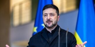 Украина будет поощрять 800-тысячную армию высокими зарплатами, — Зеленский