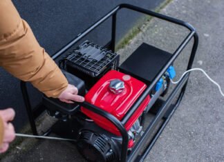 Кабмин расширил энергетическую поддержку многоквартирных и частных домов: условия