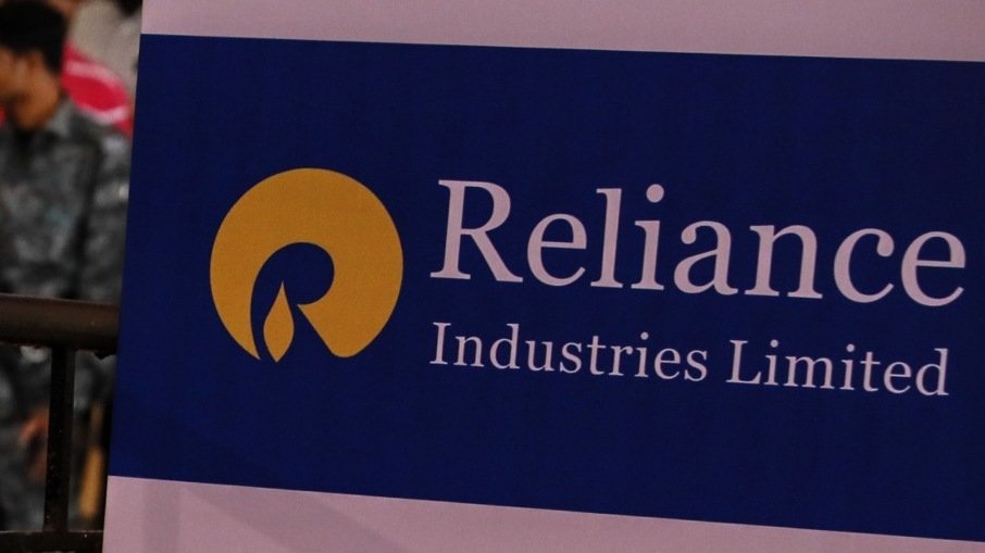 Reuters: Индийская компания впервые доставила топливо в ЕС после запрета продукции из нефти РФ