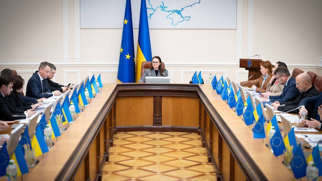 Кабмин изменил правила публичных закупок: касаются оценки предложений