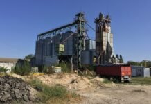 Депутат облсовета приватизирует крупный недострой в Киевской области за 6,9 млн грн