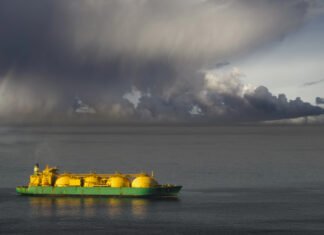 Греческая компания, поставляющая LNG Украине, хочет заключить 20-летний газовый контракт с США