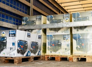 Украина получила от партнеров еще 300 генераторов: куда их направят