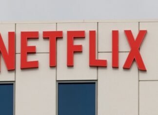 Минюст США изучит, использовала ли Netflix антиконкурентные практики в сделке с Warner Bros.