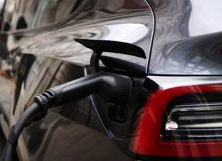 Рынок электромобилей в Украине после рекордного декабря обвалился в 11 раз