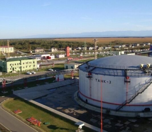 ЕС нацелился на порты третьих стран за перевалку российской нефти. В списке – грузинский Кулеви