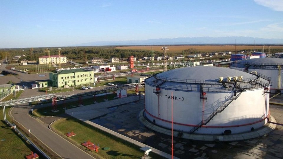 ЕС нацелился на порты третьих стран за перевалку российской нефти. В списке – грузинский Кулеви