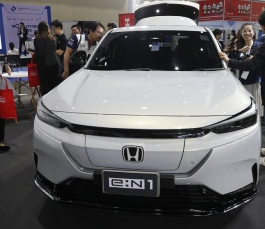 Прибыль Honda в третьем квартале упала на 61% из-за пошлин США и снижения продаж электрокаров