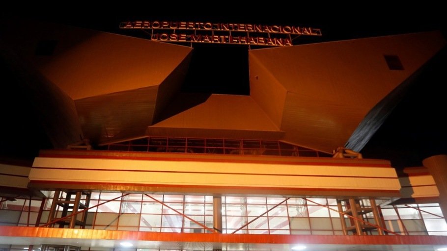 Авиакомпании РФ пока не будут летать на Кубу, потому что там нет топлива