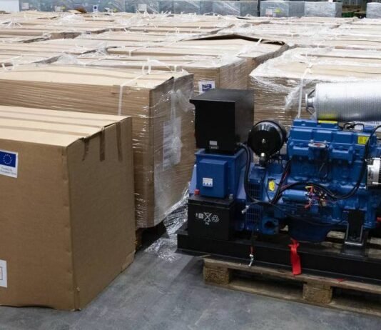 Киев получил еще более 300 генераторов от ЕС